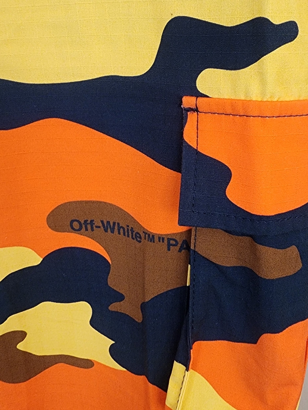 Off-White c/o Virgil Abloh Orange, Yellow & Black Camo Cargo Pants Size S - Picture 7 of 13